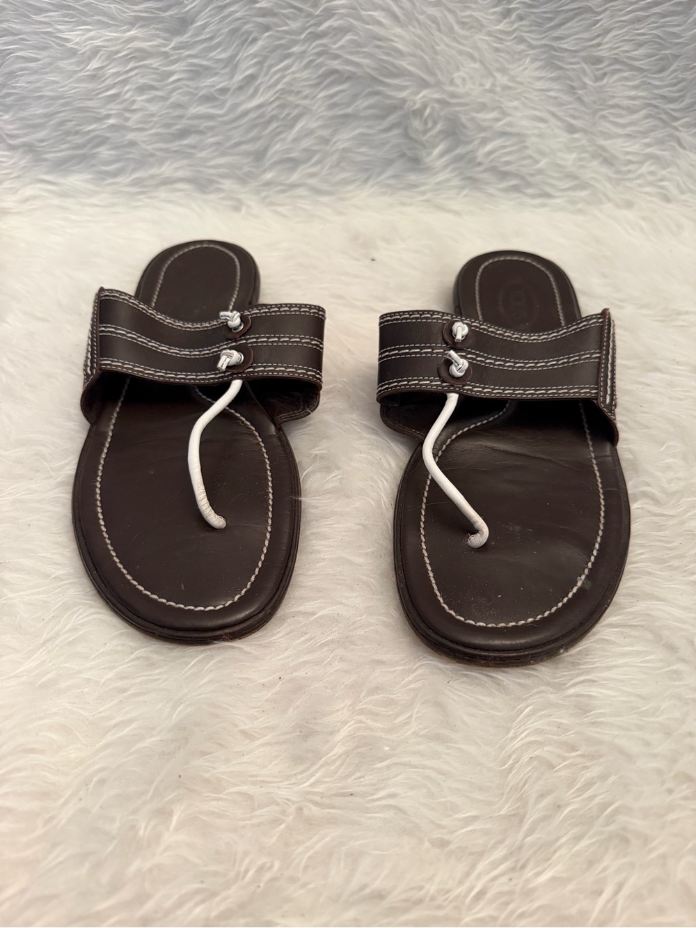 Tod's Dark Brown Leather Thong Sandals with White Accents